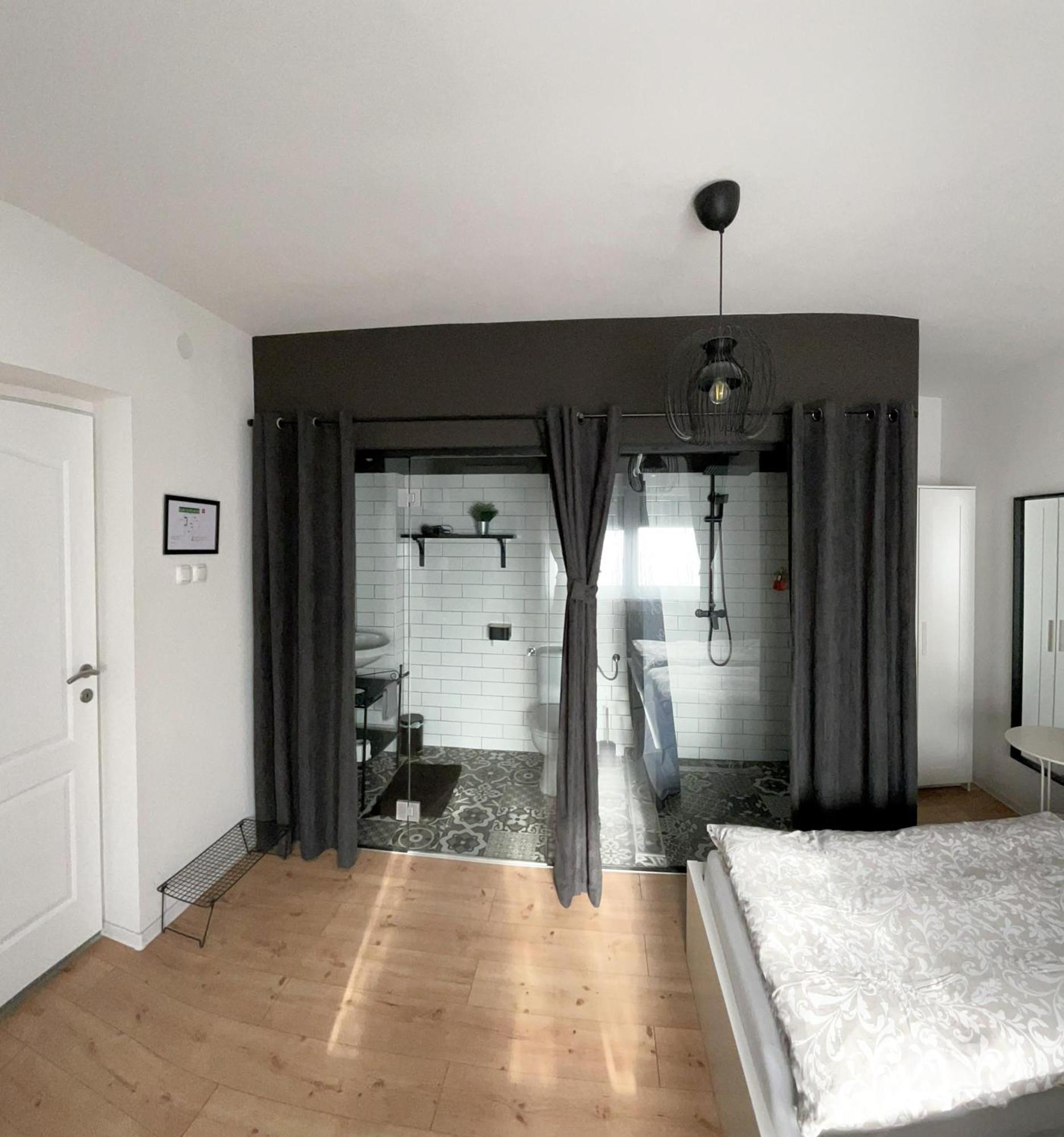 4 Stars Rooms Near Airport Scitarjevo Luaran gambar